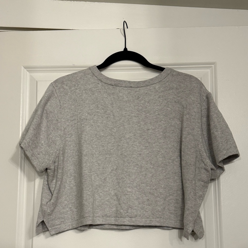 Seraphine Grey Knit Short Sleeve Cropped Maternity Postpartum Top - Picture 3 of 6